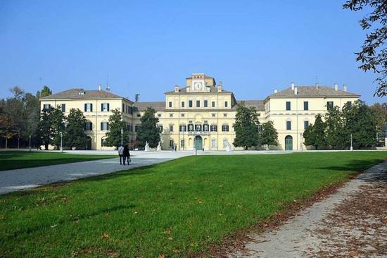 Palazzo Altavilla Deluxe Parma Eksteriør billede